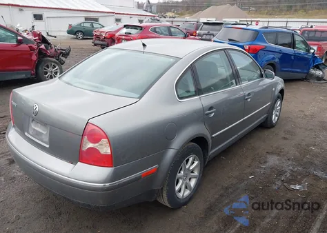 2004 Volkswagen Passat Gls from USA, damaged, VIN WVWPD63B04P097829